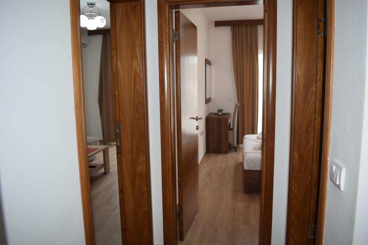 S&M Apartments 乌尔齐尼 外观 照片