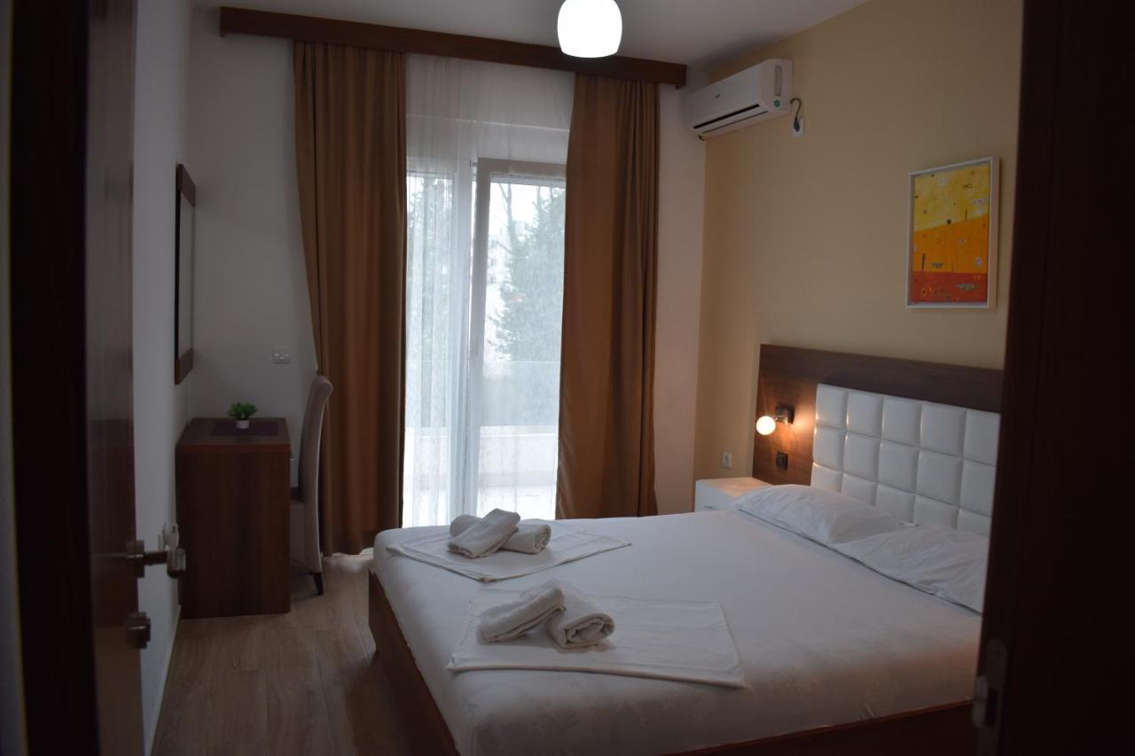 S&M Apartments 乌尔齐尼 外观 照片