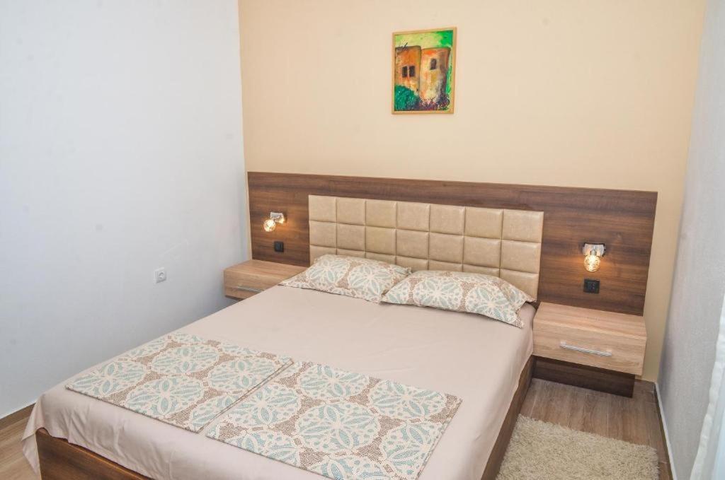 S&M Apartments 乌尔齐尼 外观 照片